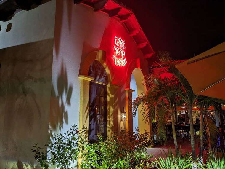 Orlando_Cafe_Tu_Tu_Tango_8