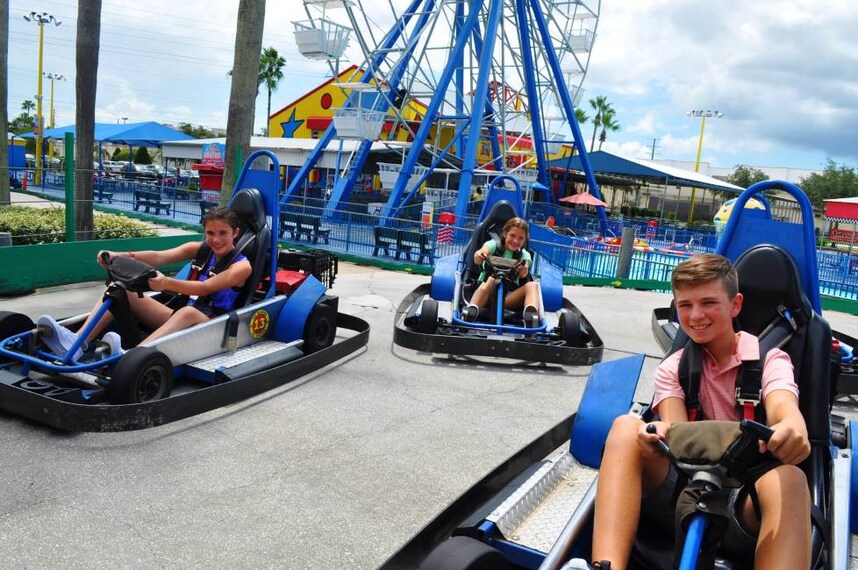 Orlando_Fun_Spot_America_Theme_Parks_1