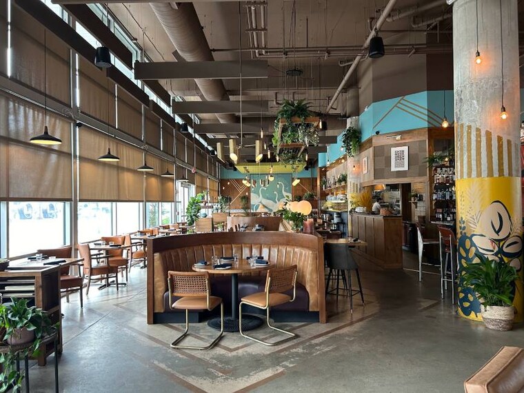 Orlando_The_Monroe_4