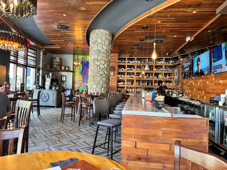 Orlando_The_Stubborn_Mule_2