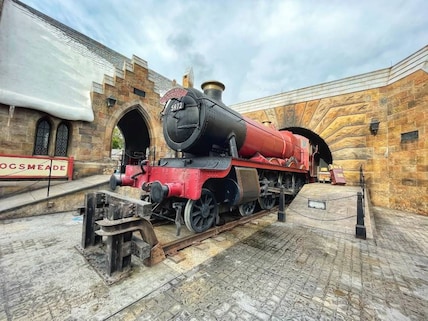 The Wizarding World of Harry Potter Hogsmeade