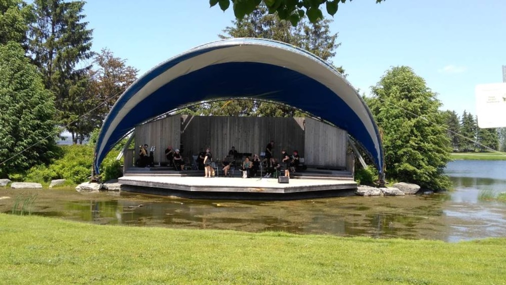 Ottawa_Andrew_Haydon_Park_2