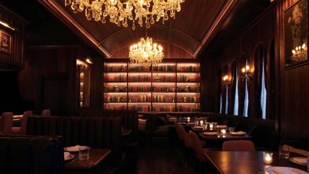 Philadelphia_Alpen_Rose_1