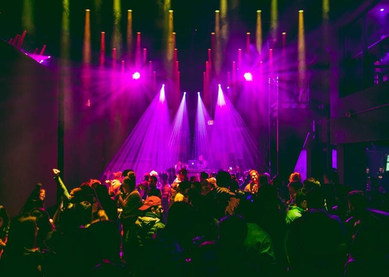 Philadelphia_Concourse_Dance_Bar_1