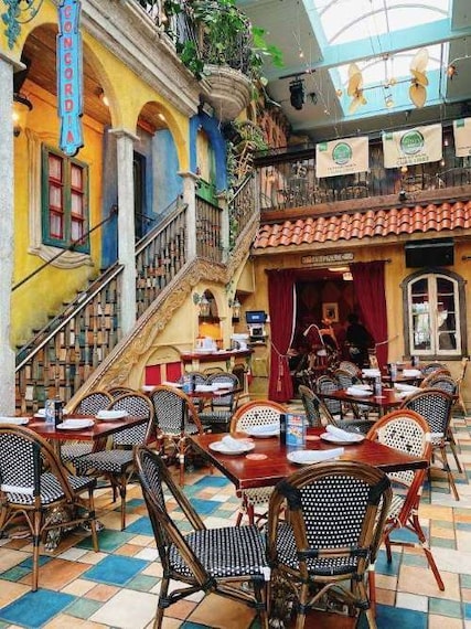 Philadelphia_Cuba_Libre_Restaurant_&_Rum_Bar_2