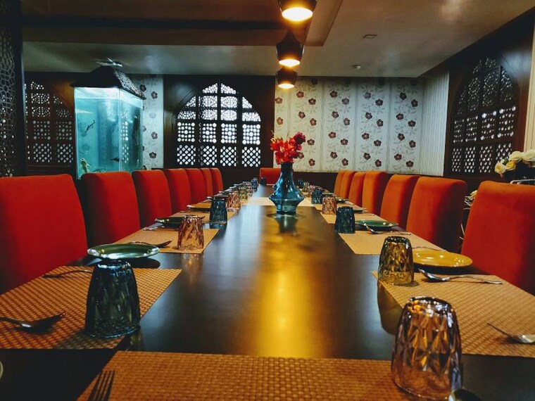 Raipur_Gourmet_Restaurant_1