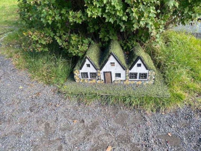 Reykjavik_Hellisgeroi_Park_7