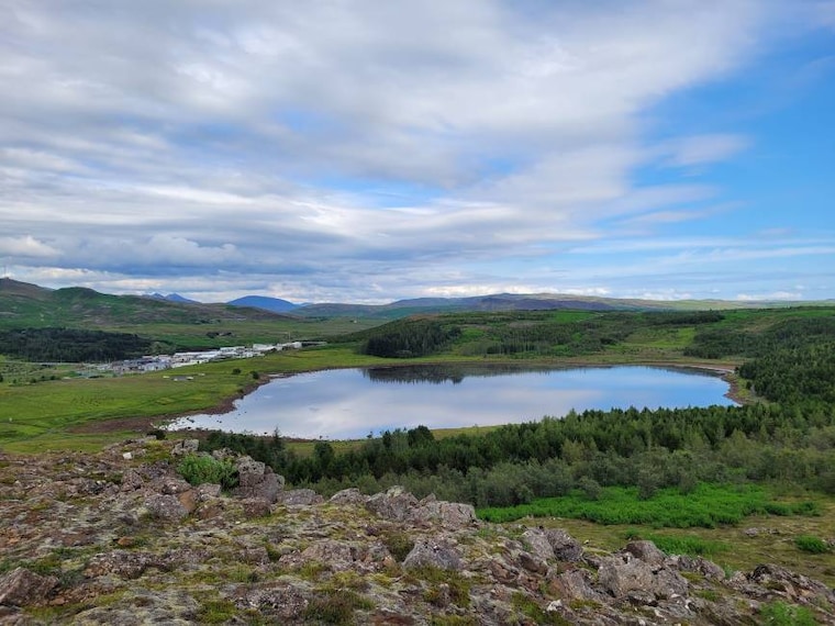 Reykjavik_Reynisvatn_Lake_1