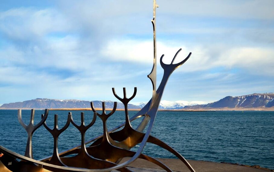 Reykjavik_Sun_Voyager_SS_4