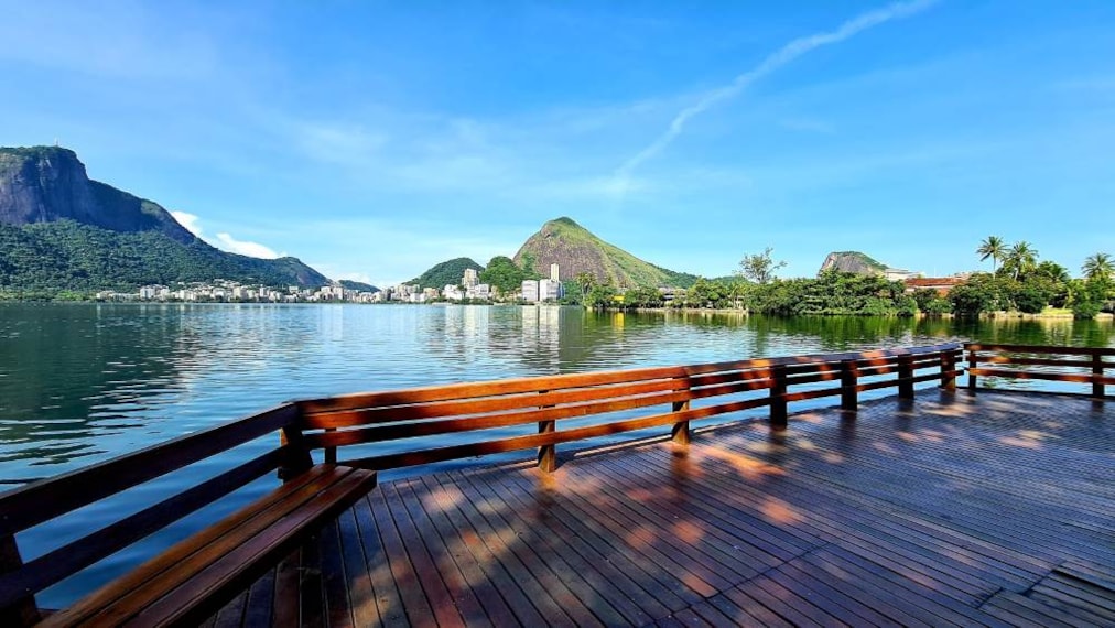 Rio_de_Janerio_Rodrigo_de_Freitas_Lagoon_4