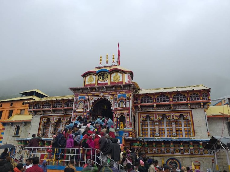 Rudraprayag_Badrinath_Temple_1