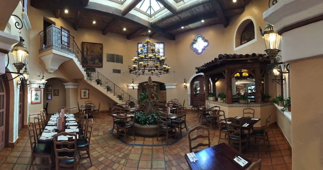 Santa_Clara_Pedros_Restaurant_&_Cantina_7