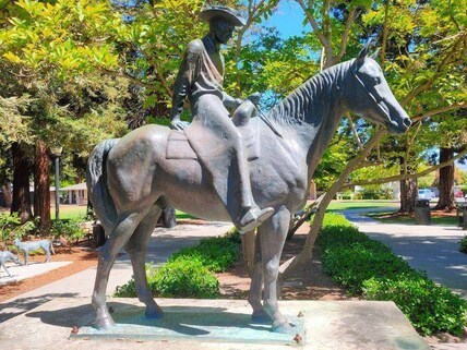 Triton Museum of Art