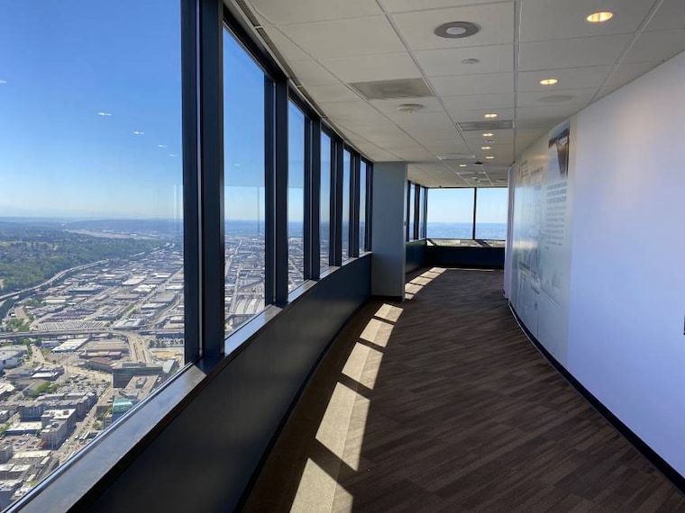 Seattle_Sky_View_Observatory_Columbia_Center_5
