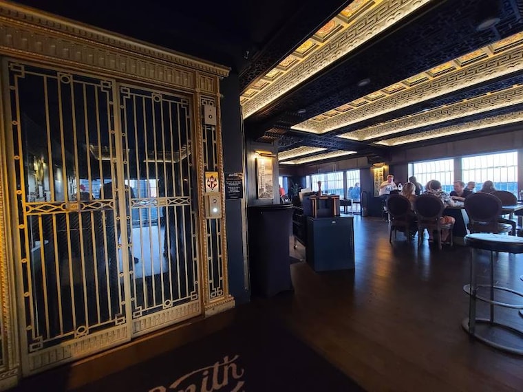 Seattle_Smith_Tower_10