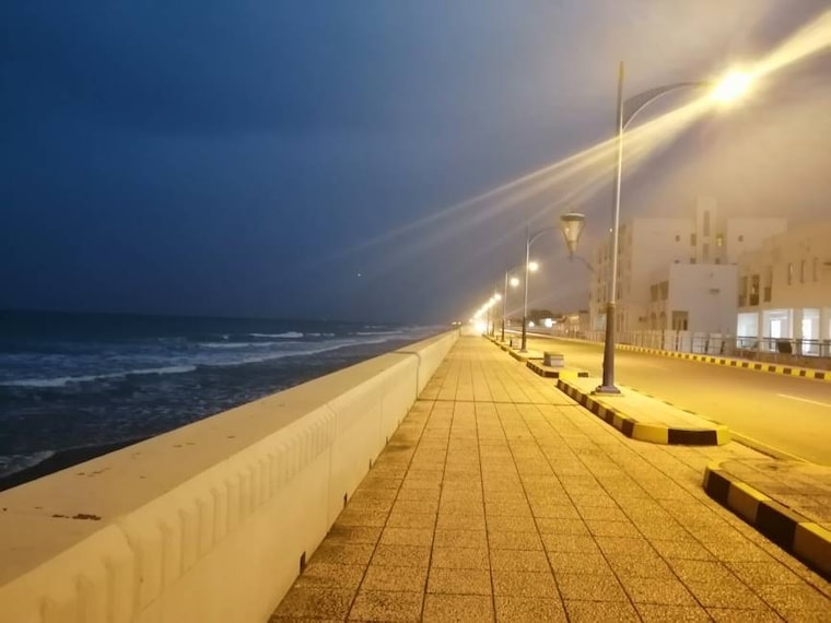 Sohar_Beach_Corniche_1