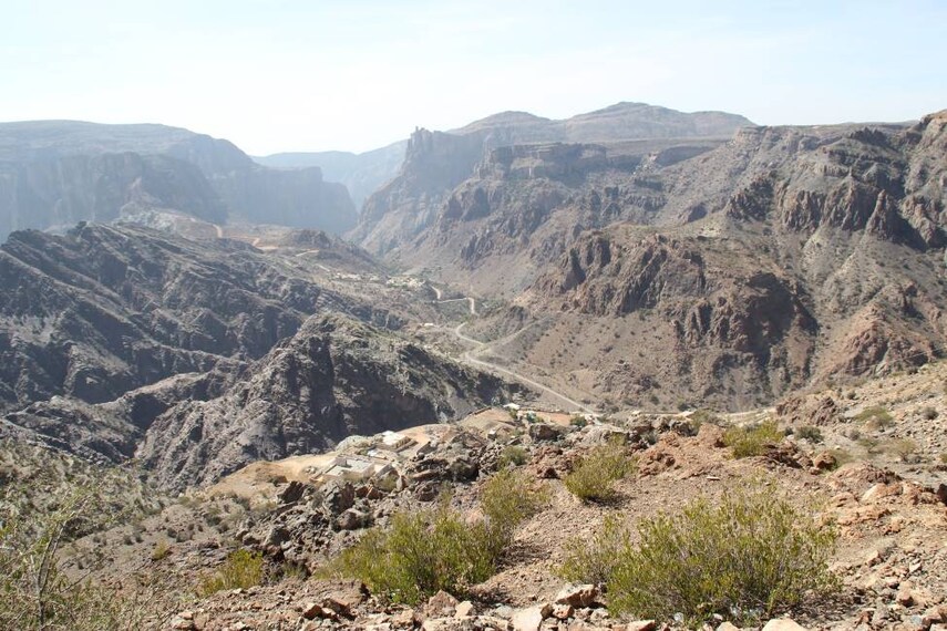Sohar_Terraced_Fields_Viewpoint_2
