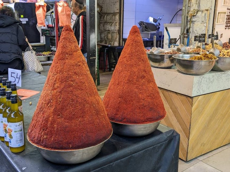 Tel_Aviv_Carmel_Market_3