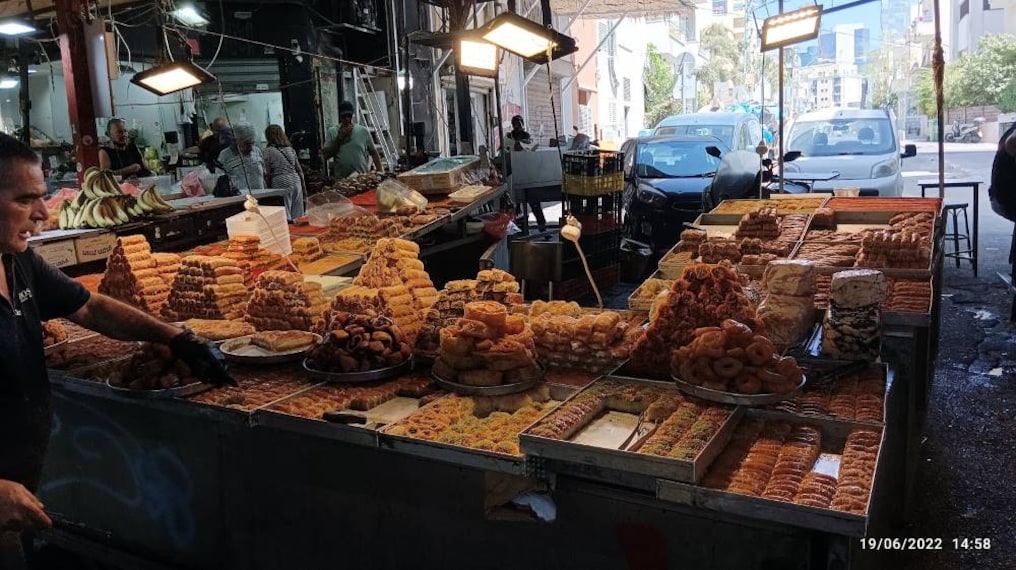 Tel_Aviv_Carmel_Market_6