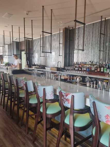 Tel_Aviv_Dinings_Restaurant_1