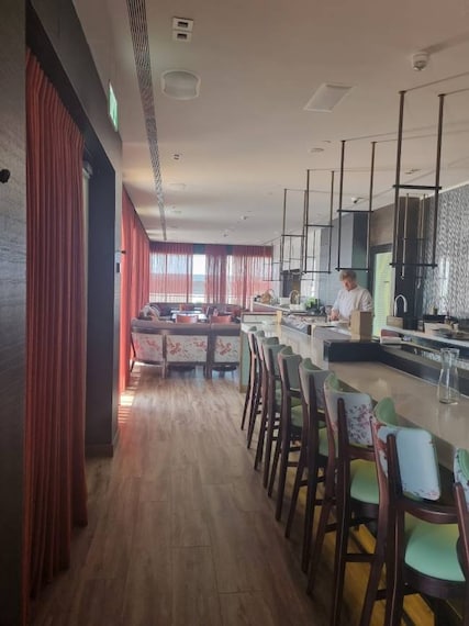 Tel_Aviv_Dinings_Restaurant_9