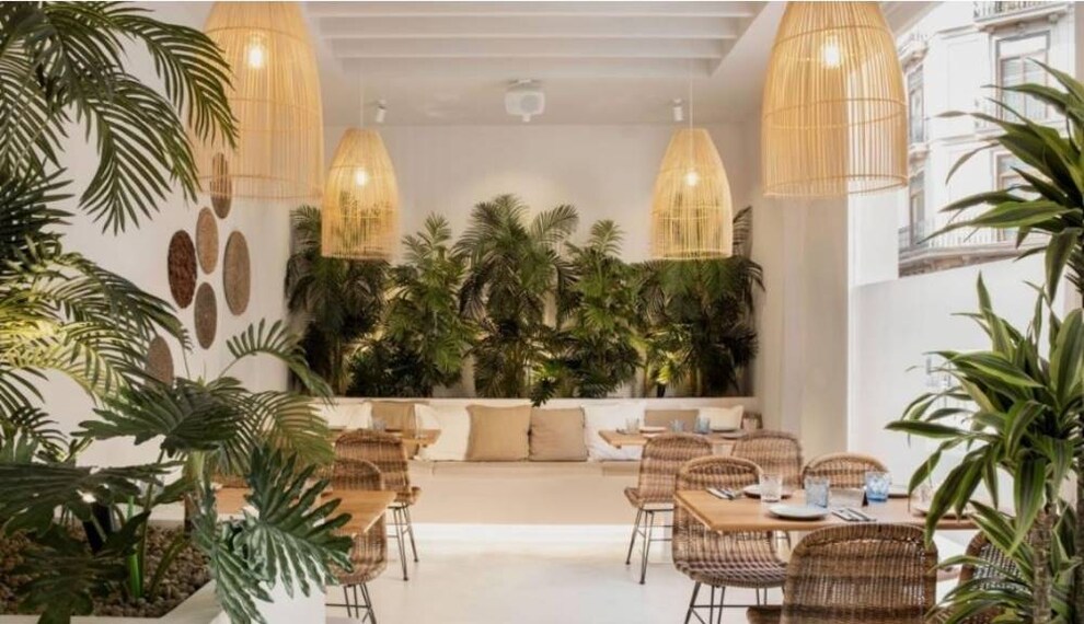 Valencia_Lia_Valencia_1