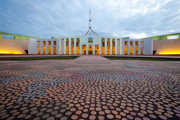 canberra_2_dest-1_l_665_1000.jpg