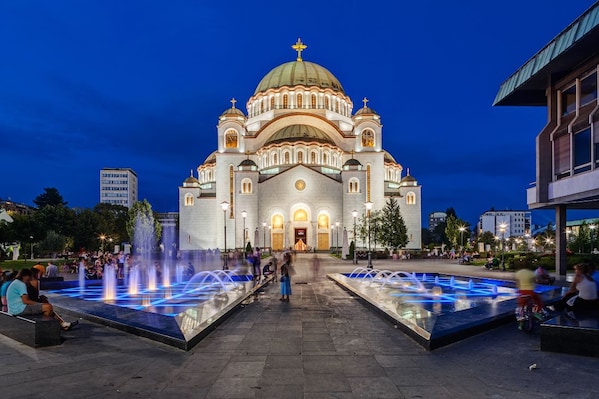 st_sava_belgrade_dest-3_l_733_1100.jpg