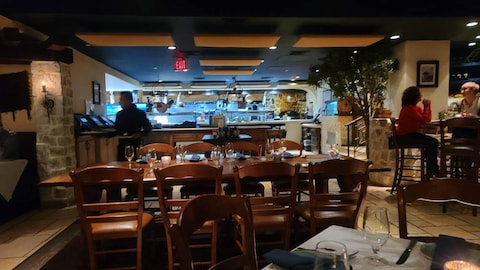 Estia Restaurant