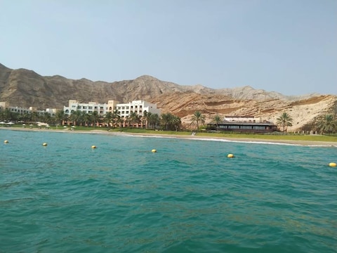 Qantab Beach