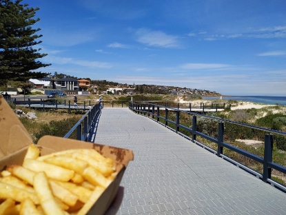 Adelaide_Sea_Cliff_Beach_Hotel_4