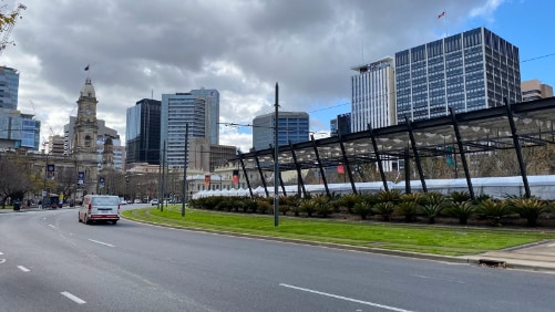 Adelaide_Victoria_Square_1
