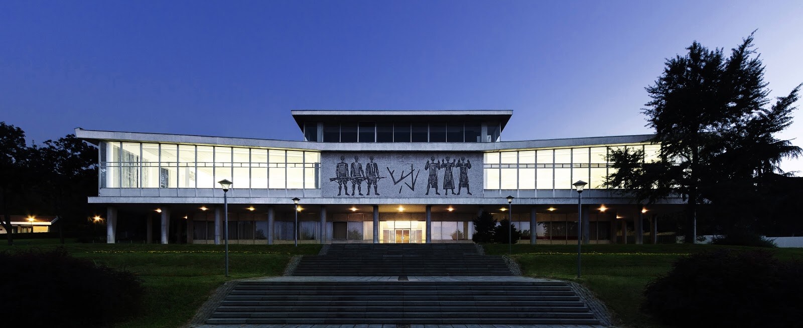 Belgrade_Museum_of_Yugoslavia_1