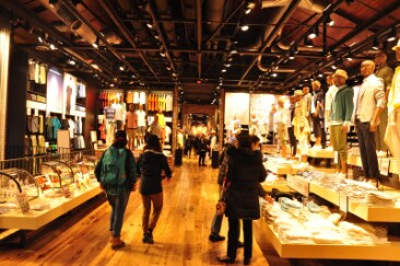 Boston_Faneuil_Hall_Marketplace_4