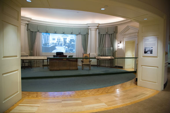 Boston_John_F_Kennedy_Presidential_Library_and_Museum_2