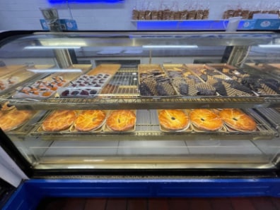 Boston_Mikes_Pastry_5