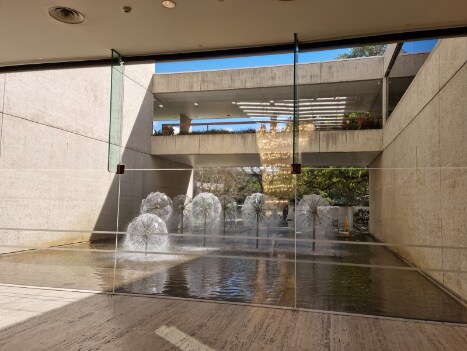 Brisbane_Gallery_of_Modern_Art_7
