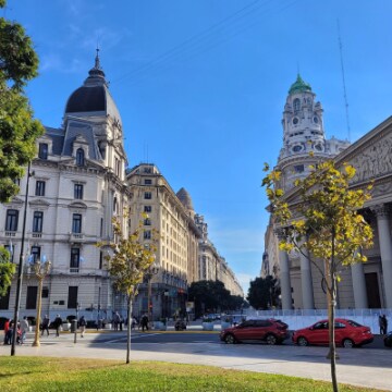Buenos_Aires_Plaza_de_Mayo_4