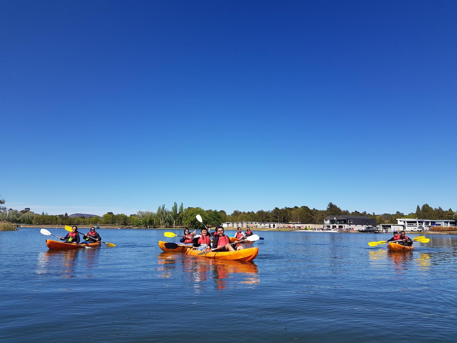 Canberra_Lake_Burley_Griffin_Kayaking_3
