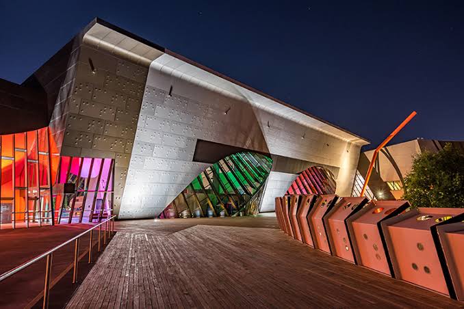 Canberra_National_Museum_of_Australia_4