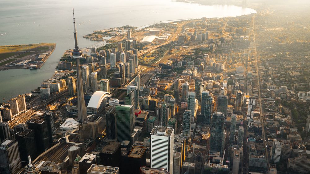 Toronto_destination_main_3