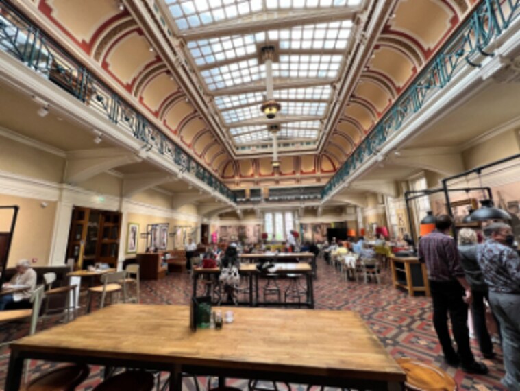 Birmingham_Birmingham_Museum_&_Art_Gallery_6