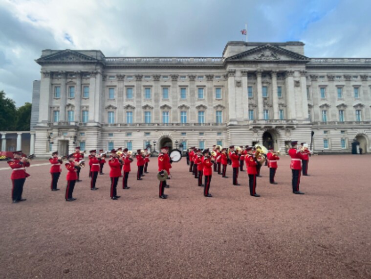 Birmingham_Buckingham_Palace_2
