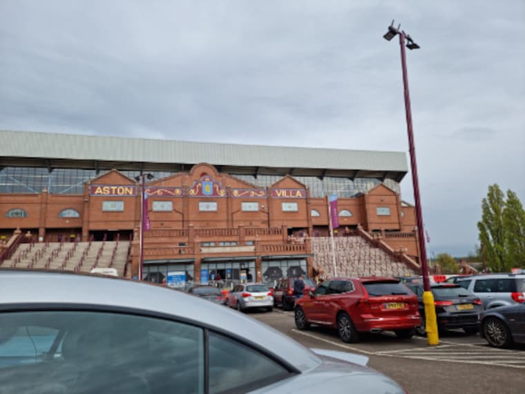 Birmingham_Villa_Park_2