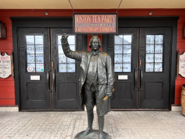 Boston_Boston_Tea_Party_Ships_&_Museum_4