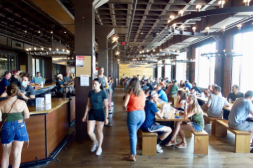 Boston_Harpoon_Brewery_2