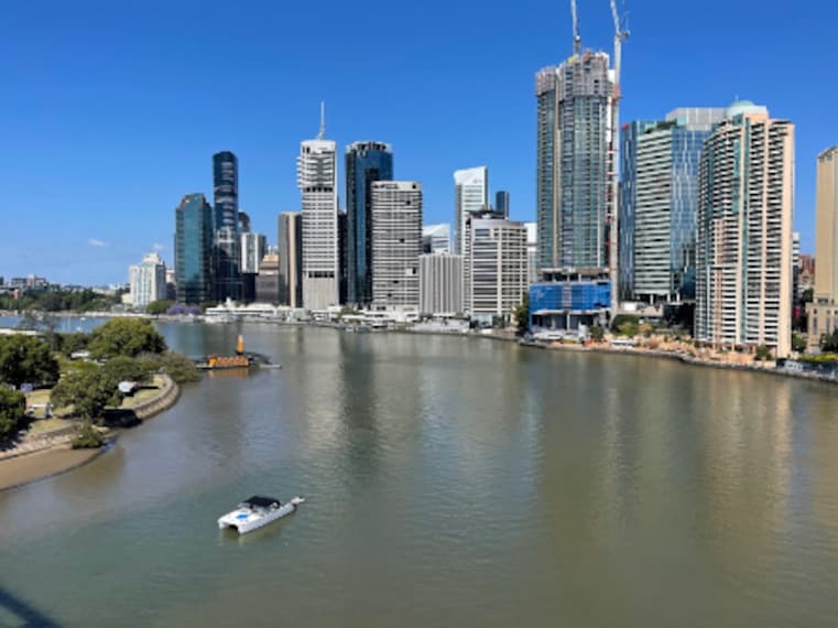 Brisbane_Howard_Smith_Wharves_3