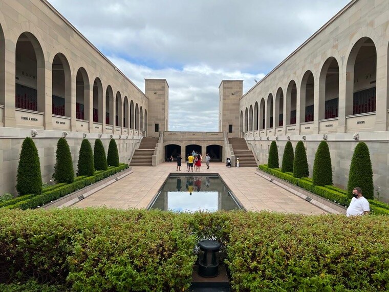 Canberra_Australian_War_Memorial_6