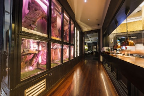 Moo Moo the Wine Bar and Grill