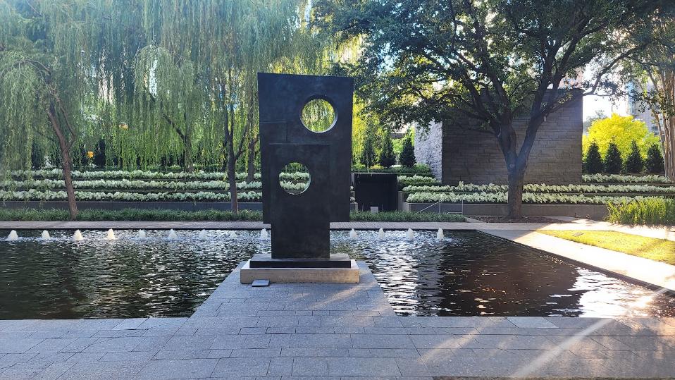 Dallas_Nasher_Sculpture_Center_5